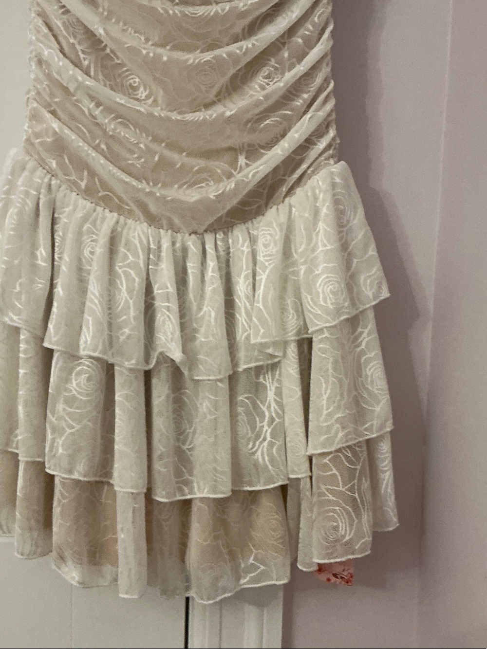 SHEIN Cream Lace Tiered Ruffle Strapless Gown - Picture 6 of 8